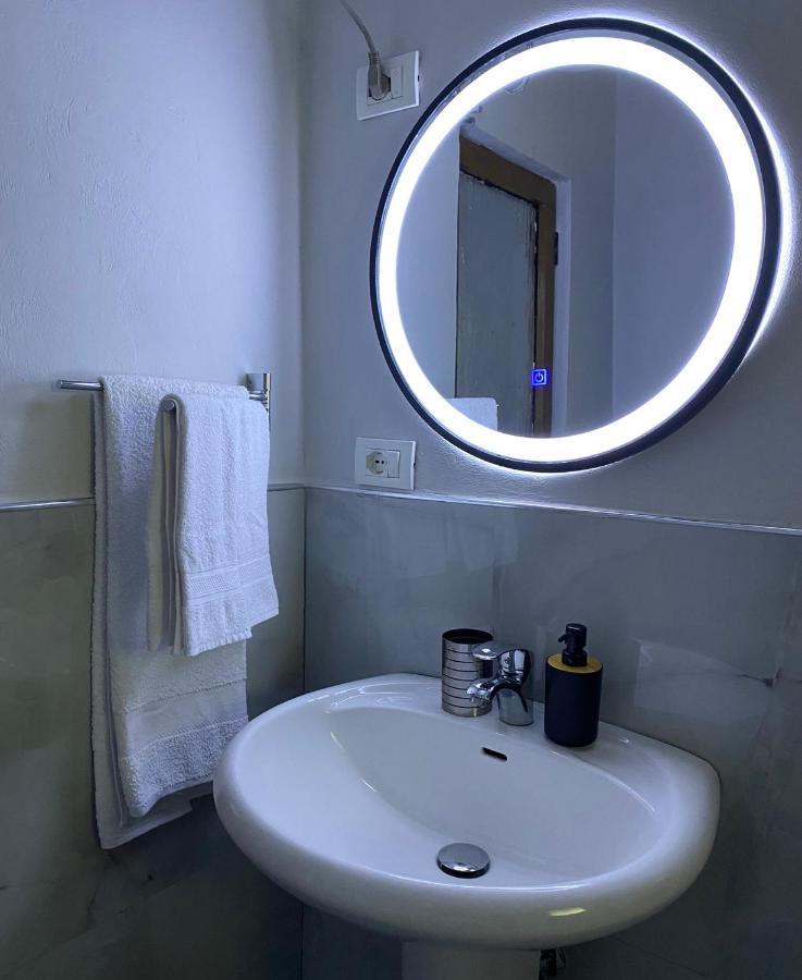 Lucas Apartment 2 Tiranë Ngoại thất bức ảnh